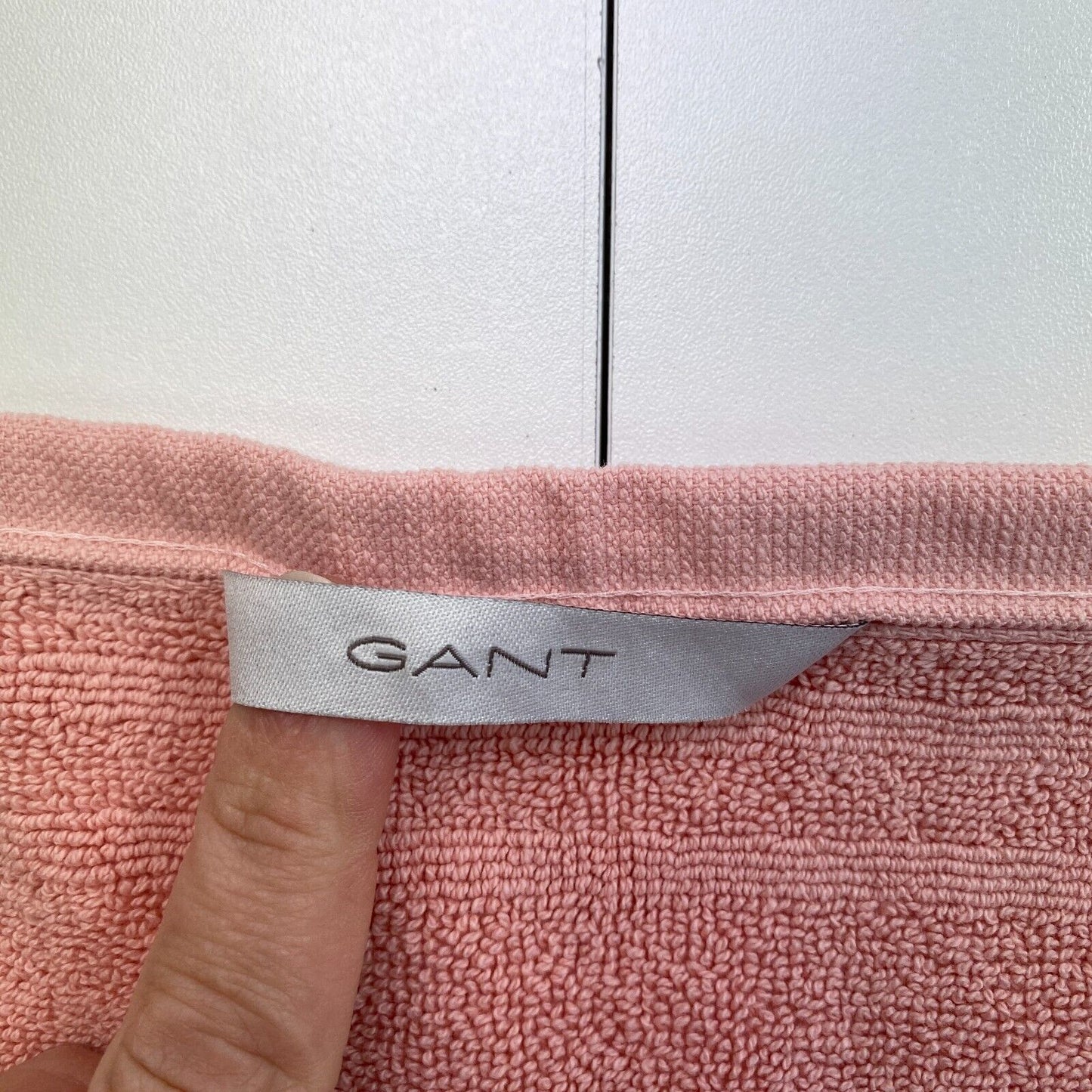 GANT Pink Icon G Shower Bath Matt Size 50 x 80 cm