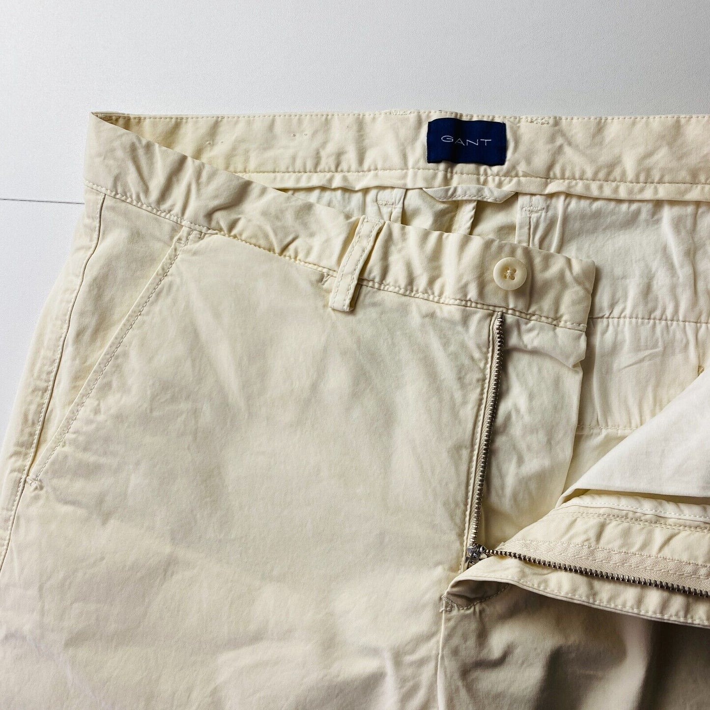 GANT ALLISTER Light Beige Stretch Regular Fit Chino Shorts W32