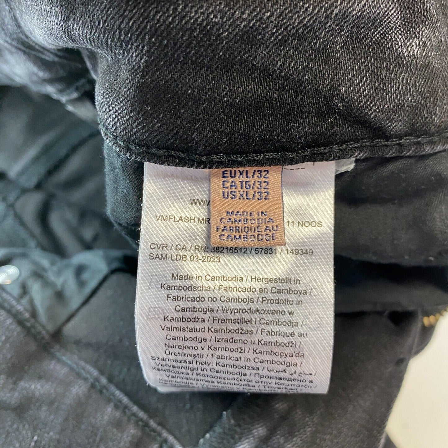 VERO MODA FLASH Damen Jeans mit mittelhohem Bund und Skinny-Fit, Dunkelgrau, Größe XL W33 L32