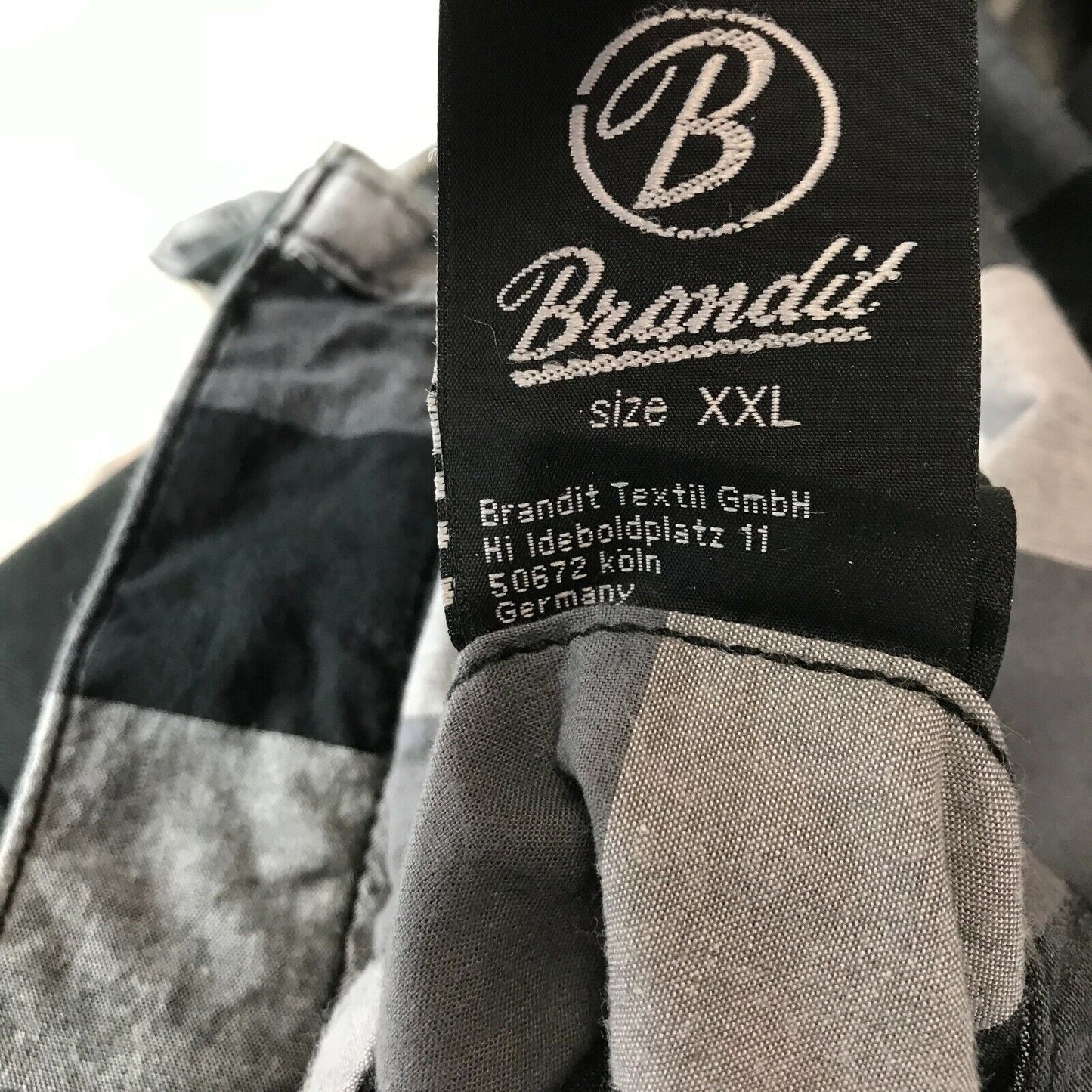 BRANDIT Black Grey Checkered Regular Fit Reversible Chino Shorts Size XXL / W38