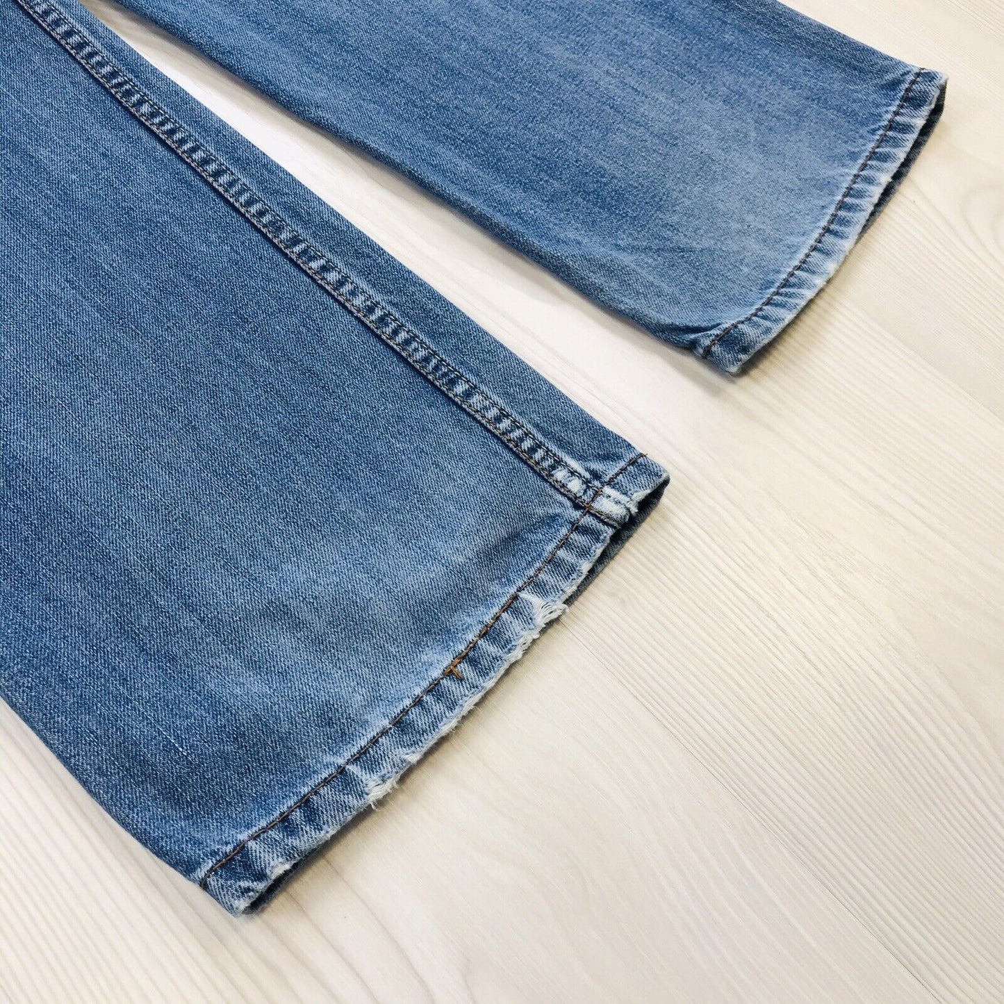 Vintage Levi's 550 Boys Blue Relaxed Straight Fit Jeans 14 Reg / W27 L27