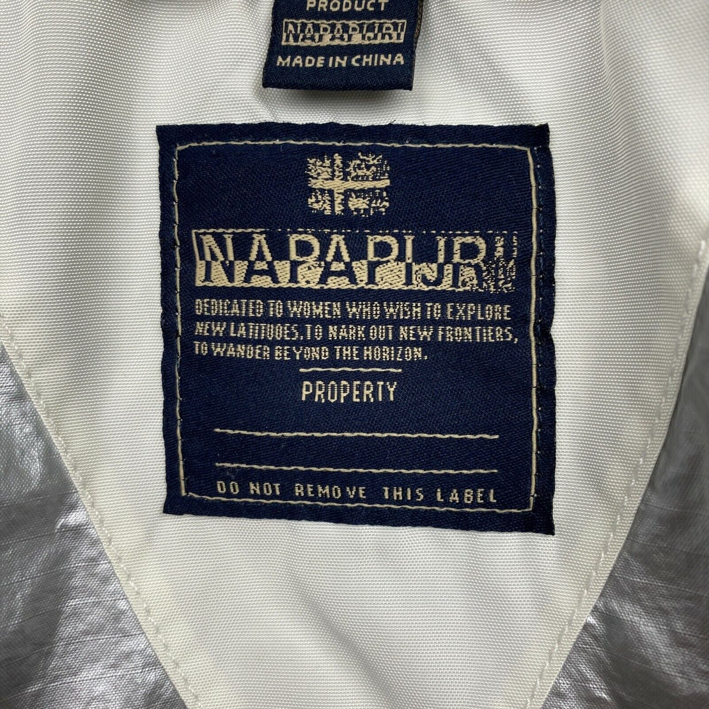 NAPAPIJRI Cream White Hooded Jacket Size M