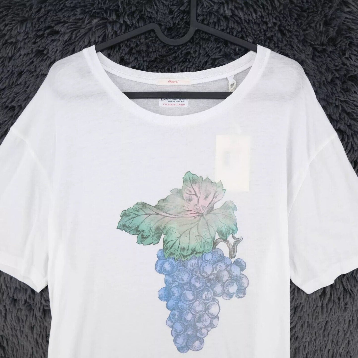 GANT Mens Rugger White Cheers Grapes Crew Neck T Shirt Size XL