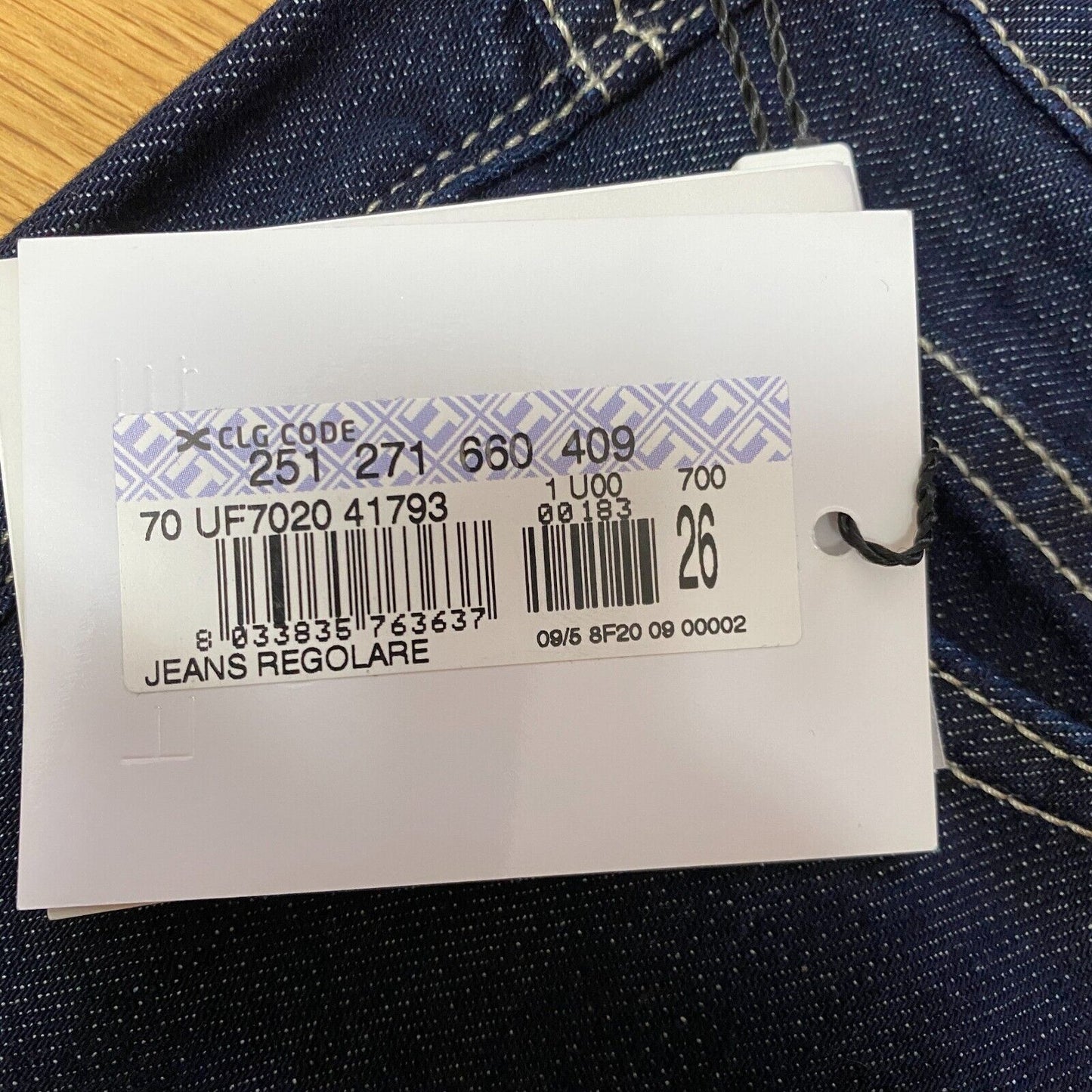 Gianfranco GF Ferre Damen Jeans in Dunkelblau, Regular Fit, leichte Bootcut-Passform, W26 IT 40