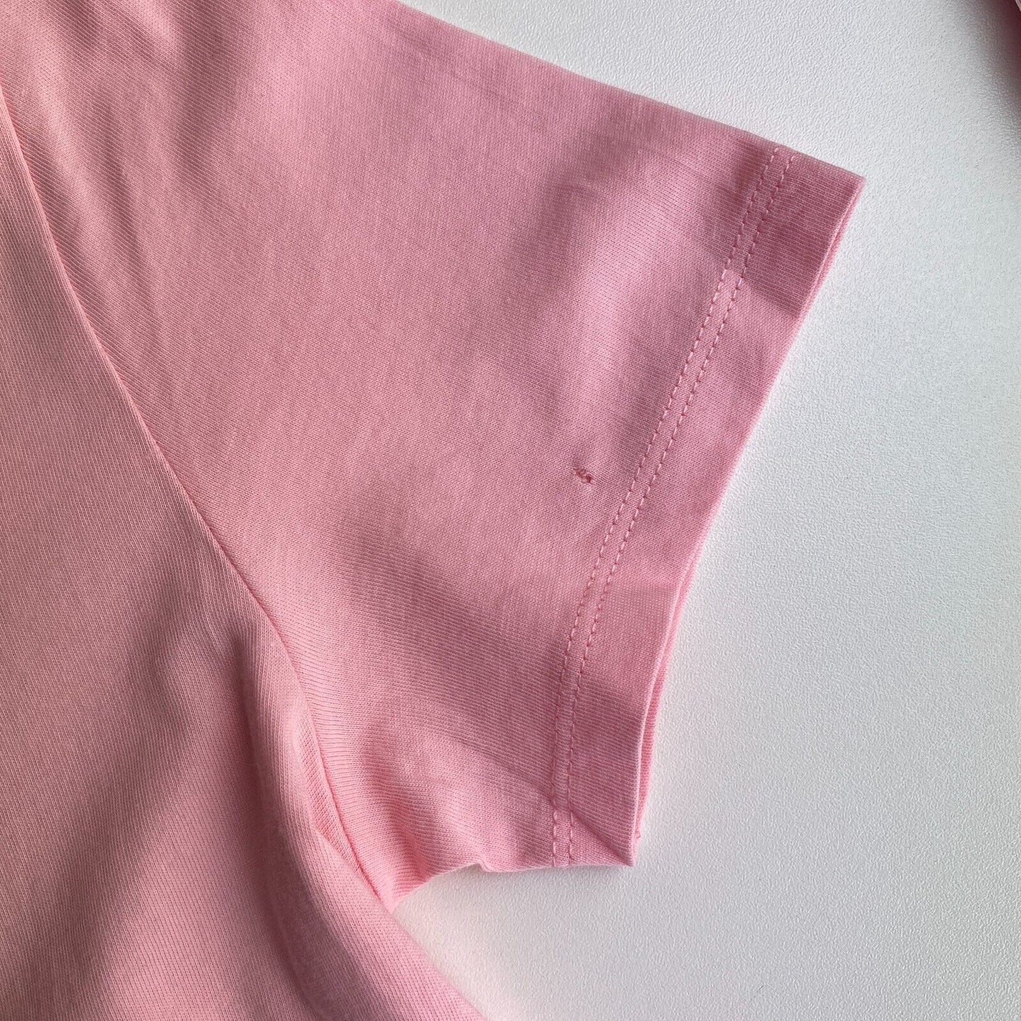 GANT T-shirt à col rond avec logo rose clair taille XS