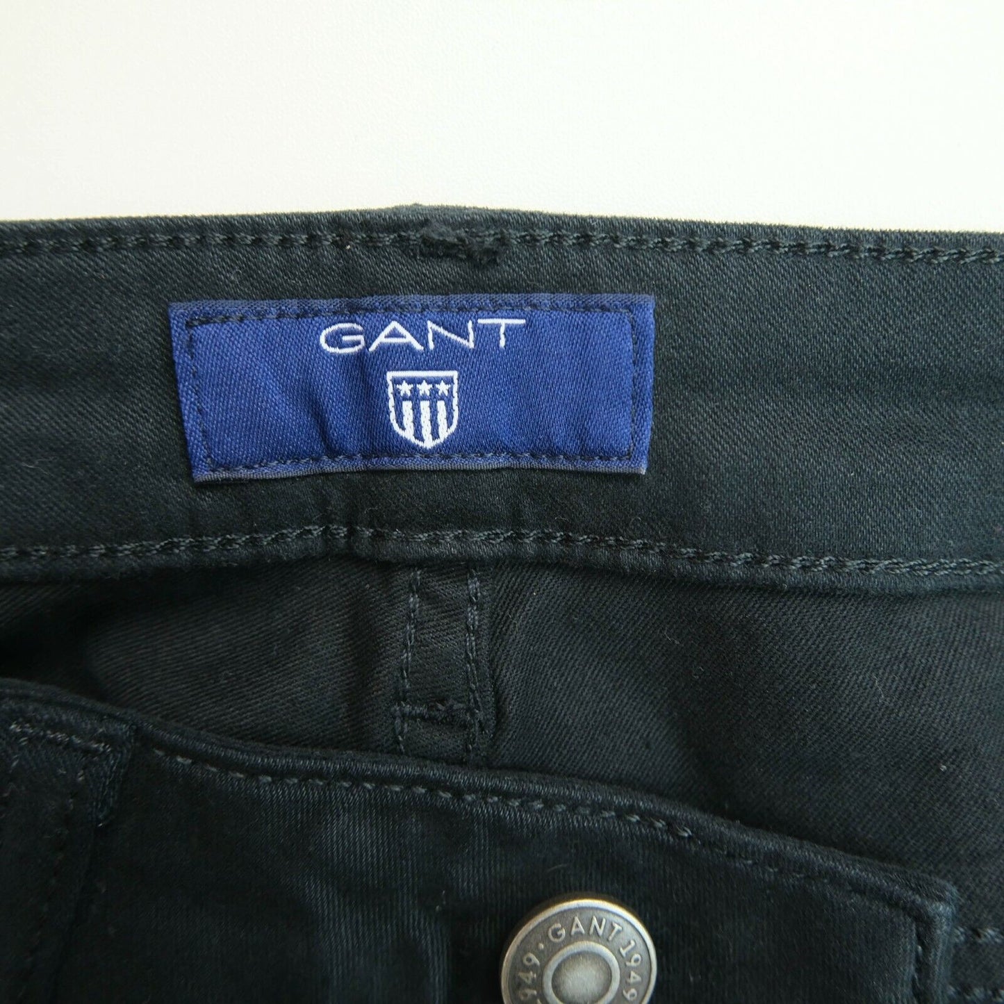 GANT Black Regular Satin Jeans Size W27 L34