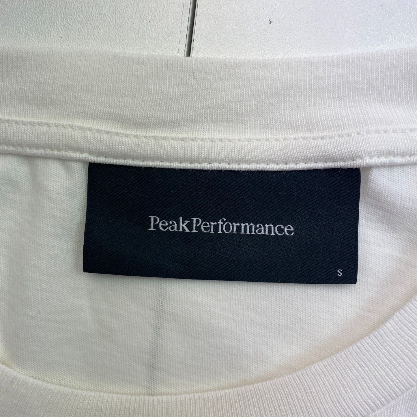 Peak Performance Women White Original Crew Neck Long Sleeves T Shirt Size S